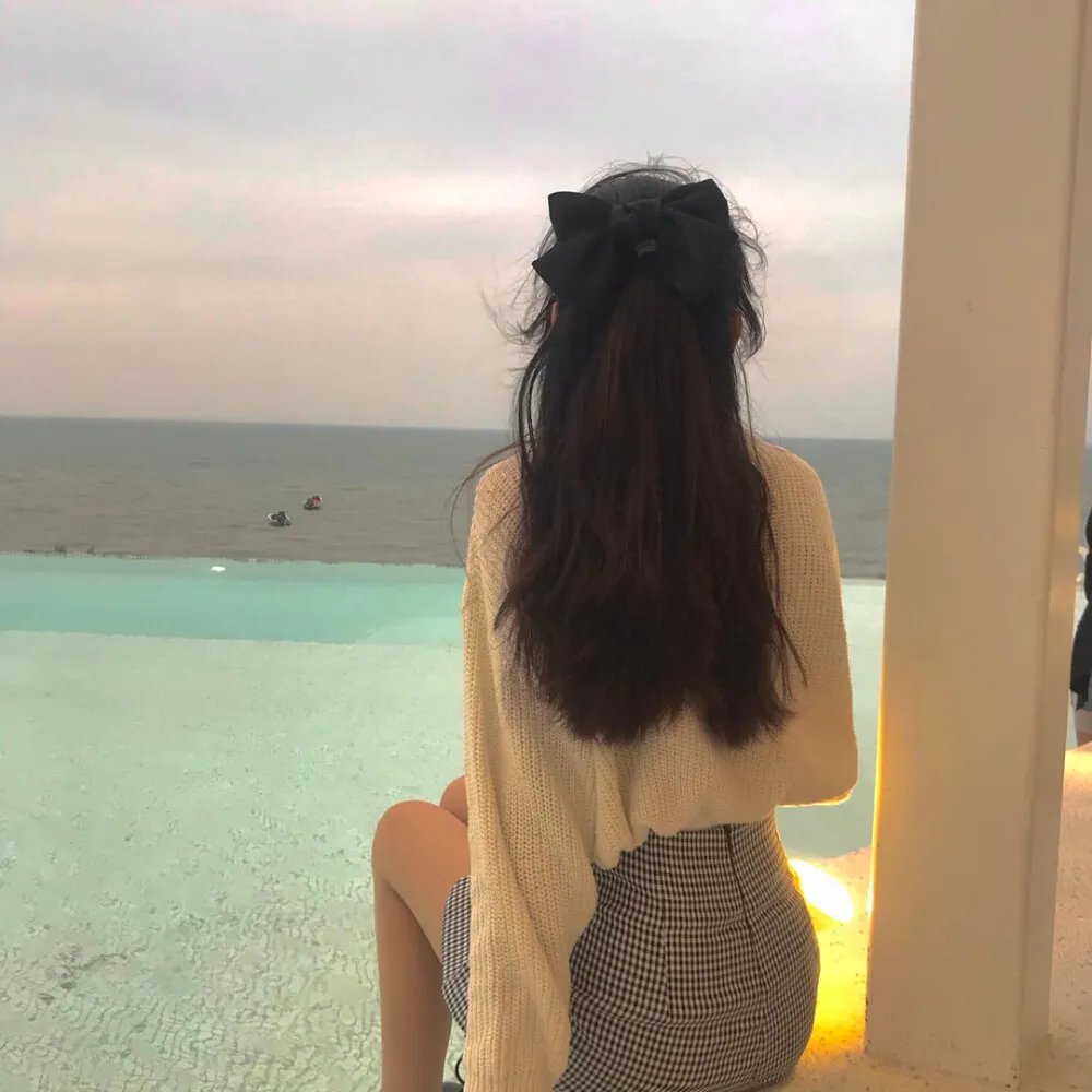 彼伯先生与美人鱼